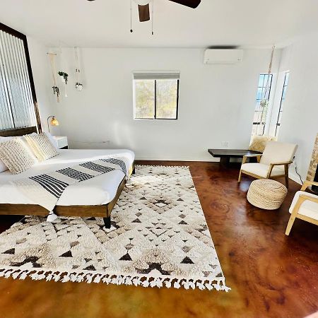 Ravens Nest Ranch, Fire Pit , Views, Near Jt Park! Villa Joshua Tree Exterior photo