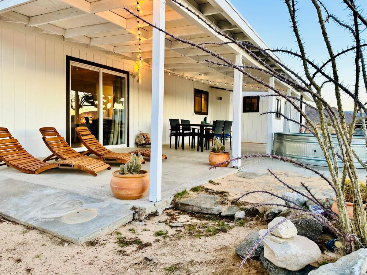 Ravens Nest Ranch, Fire Pit , Views, Near Jt Park! Villa Joshua Tree Exterior photo