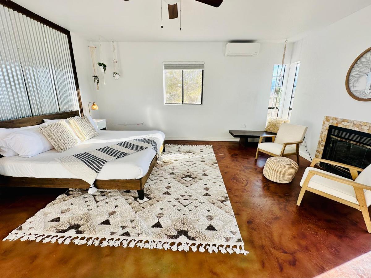 Ravens Nest Ranch, Fire Pit , Views, Near Jt Park! Villa Joshua Tree Exterior photo