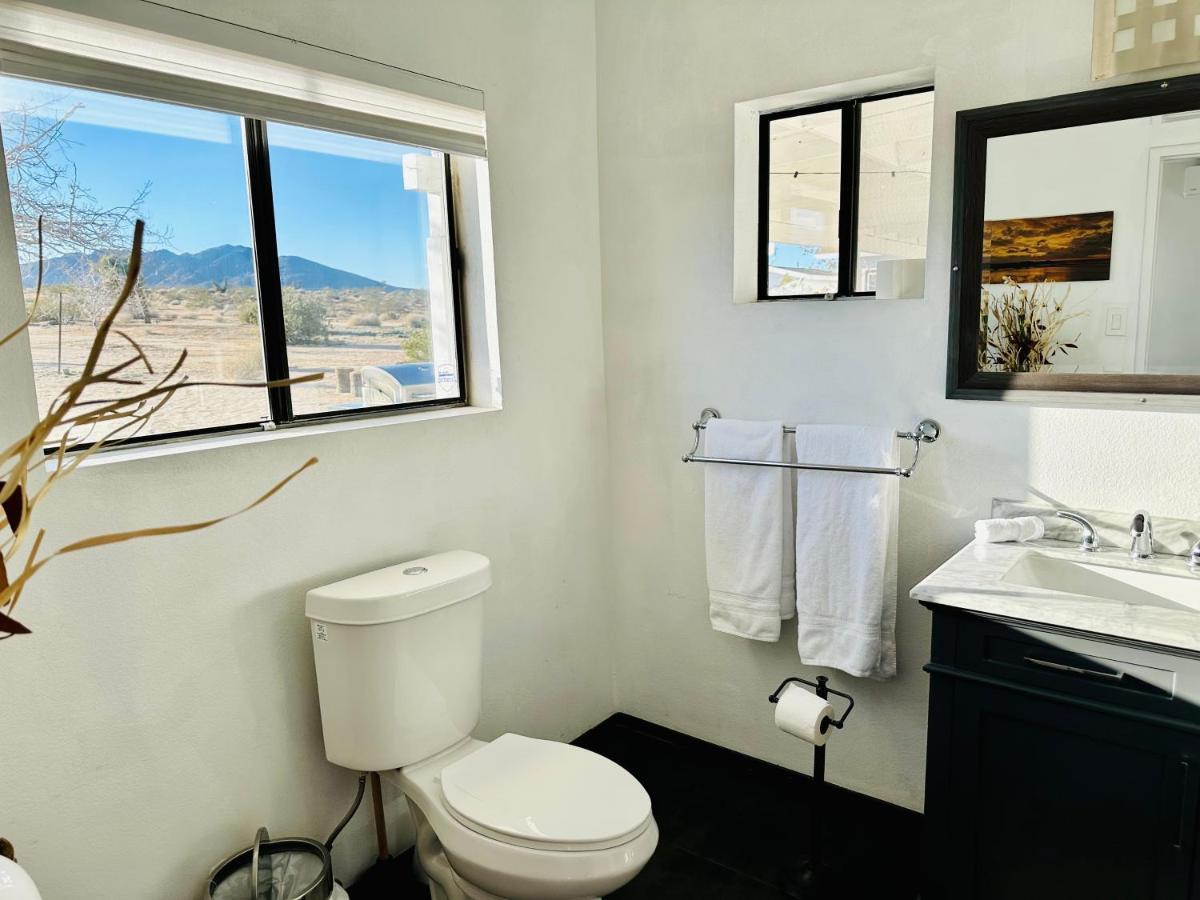 Ravens Nest Ranch, Fire Pit , Views, Near Jt Park! Villa Joshua Tree Exterior photo
